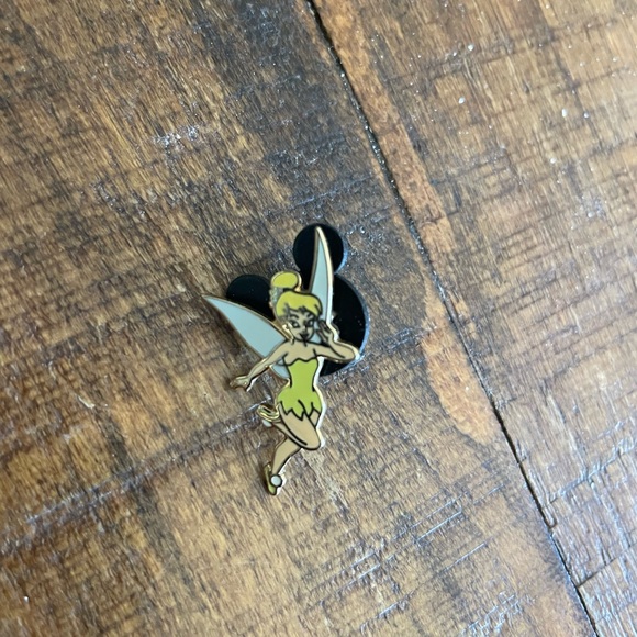 Disney Tinkerbell Collectible Mini Pins - Picture 5 of 6